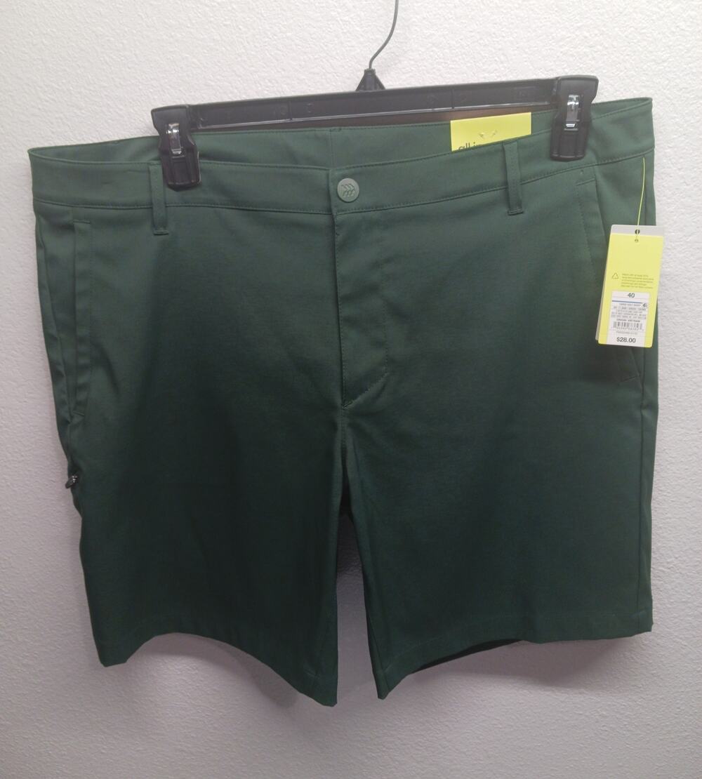 NWT all in motion Men's Green Cargo Golf Shorts l Size: 40